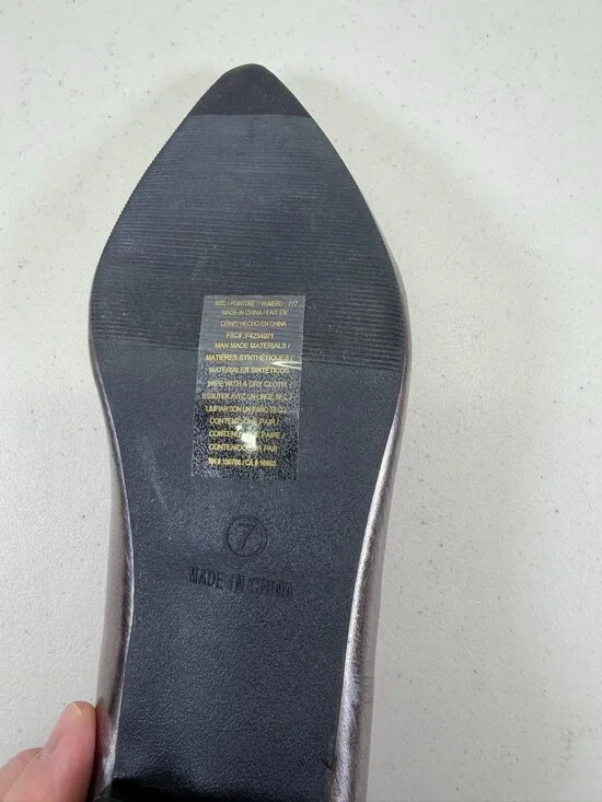 CUSHION WALK by AVON Metallic Floral Studded Ballet Flats Size 7M New - Picture 10 of 10